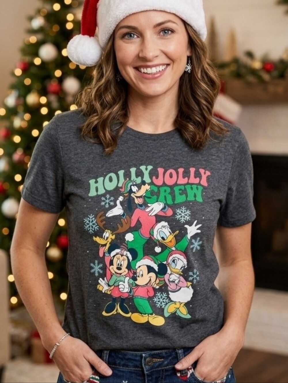 Mickey Mouse and Friends ''Holly Jolly Crew'' T-Shirt for Adults Size L - XL